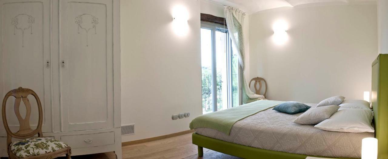 Carossi B&B Castagnole delle Lanze Buitenkant foto